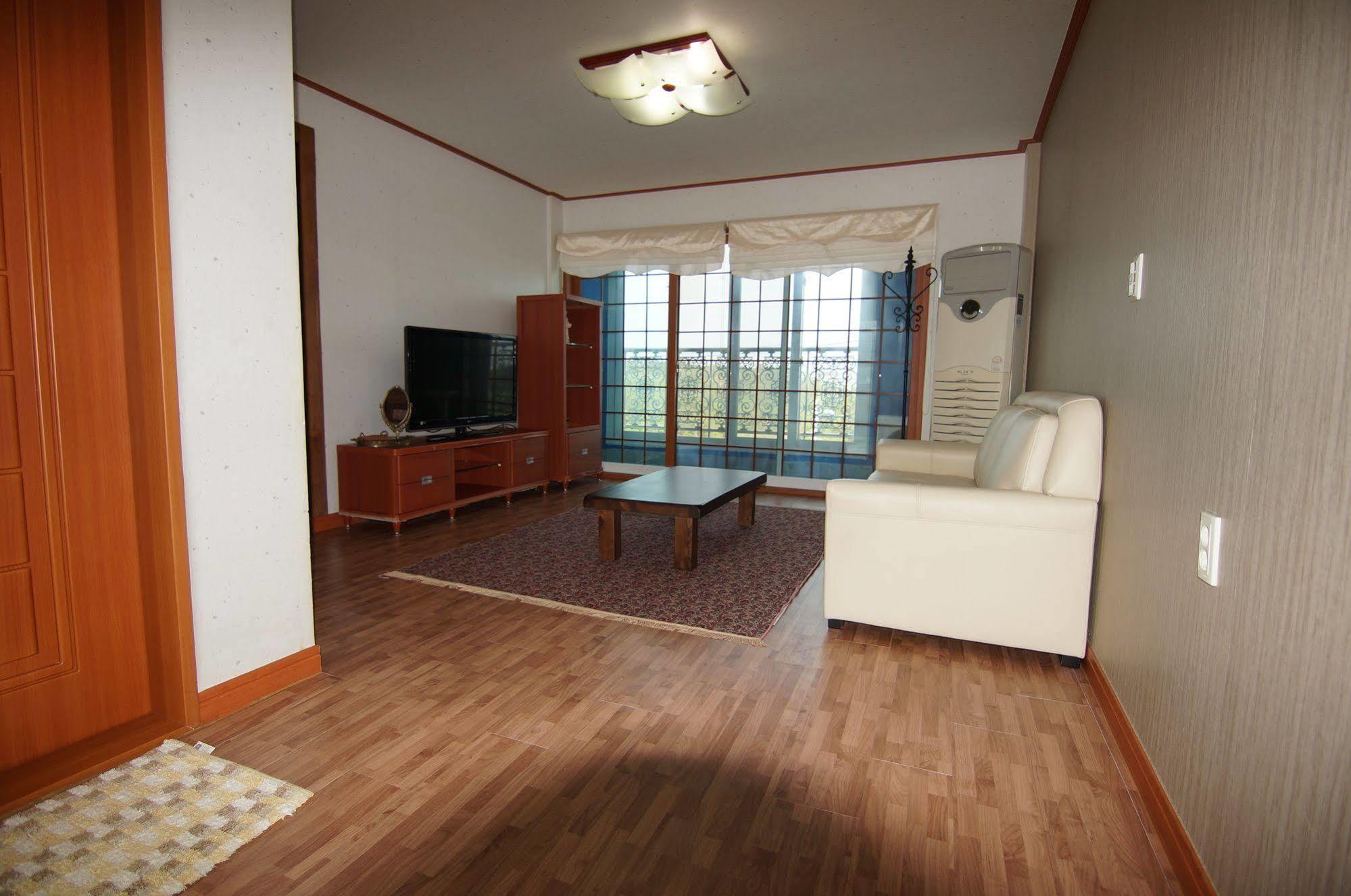 Yerae Pension Seogwipo Dış mekan fotoğraf